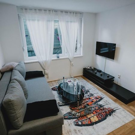 Apartman Daris 2 SJJ Esterno foto